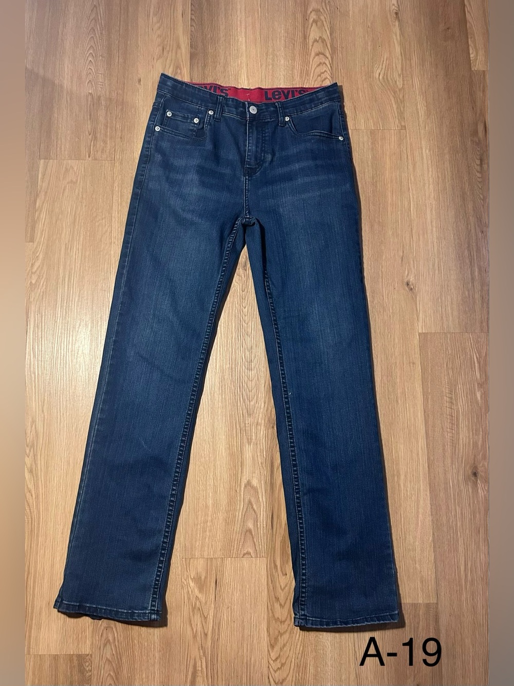 Levi’s 514 Boys 18 Regular W29 L31 Straight Leg Stretch Jeans Dark Wash